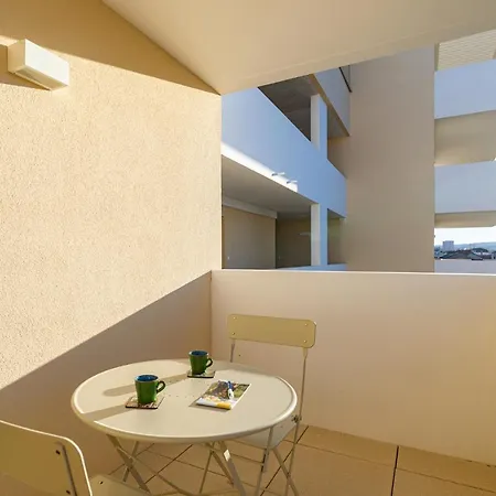 Apartman Au 4 Le Long Du Canal Avec Parking