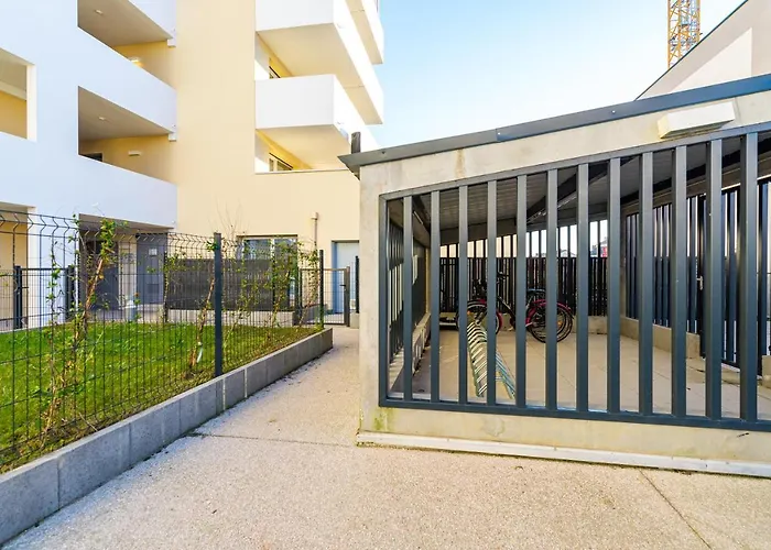 Apartment Au 4 Le Long Du Canal Avec Parking *